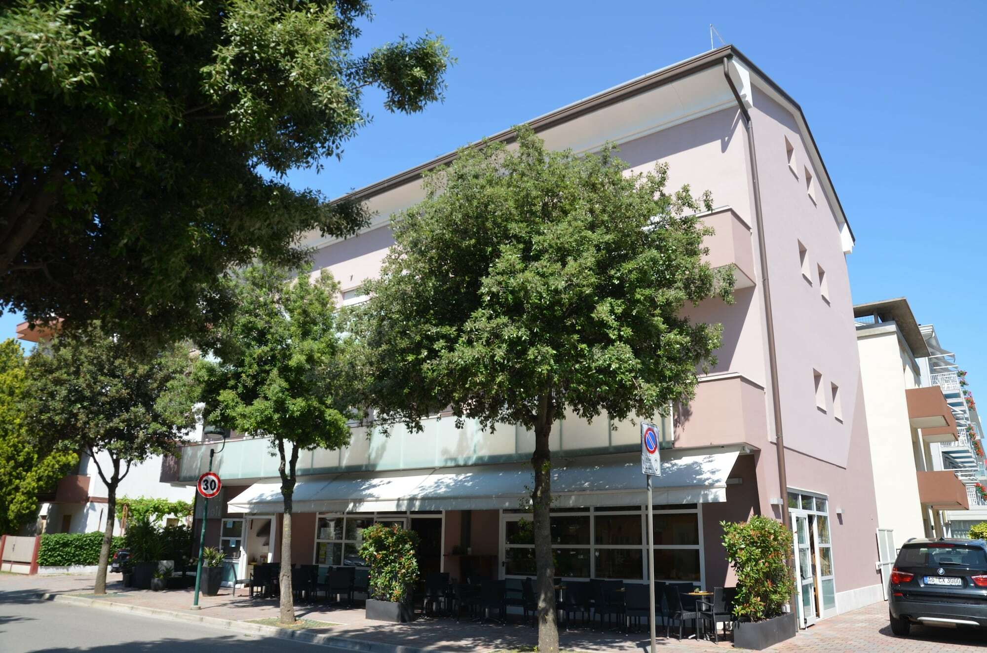 Hotel Tivoli リニャーノ・サッビアドーロ エクステリア 写真